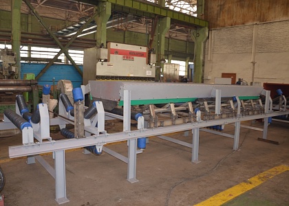 Representatives of PJSC Chelyabinsk zinc plant accept completed conveyor equipment
